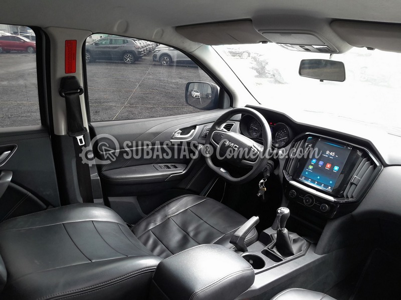 WhatsApp Image 2025-12-03 at 11.33.45 AM (17).jpeg